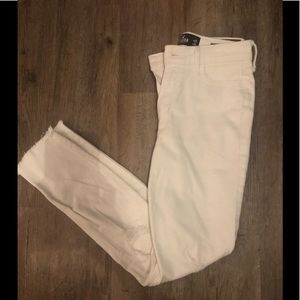 HOLLISTER White Knee-ripped jeans